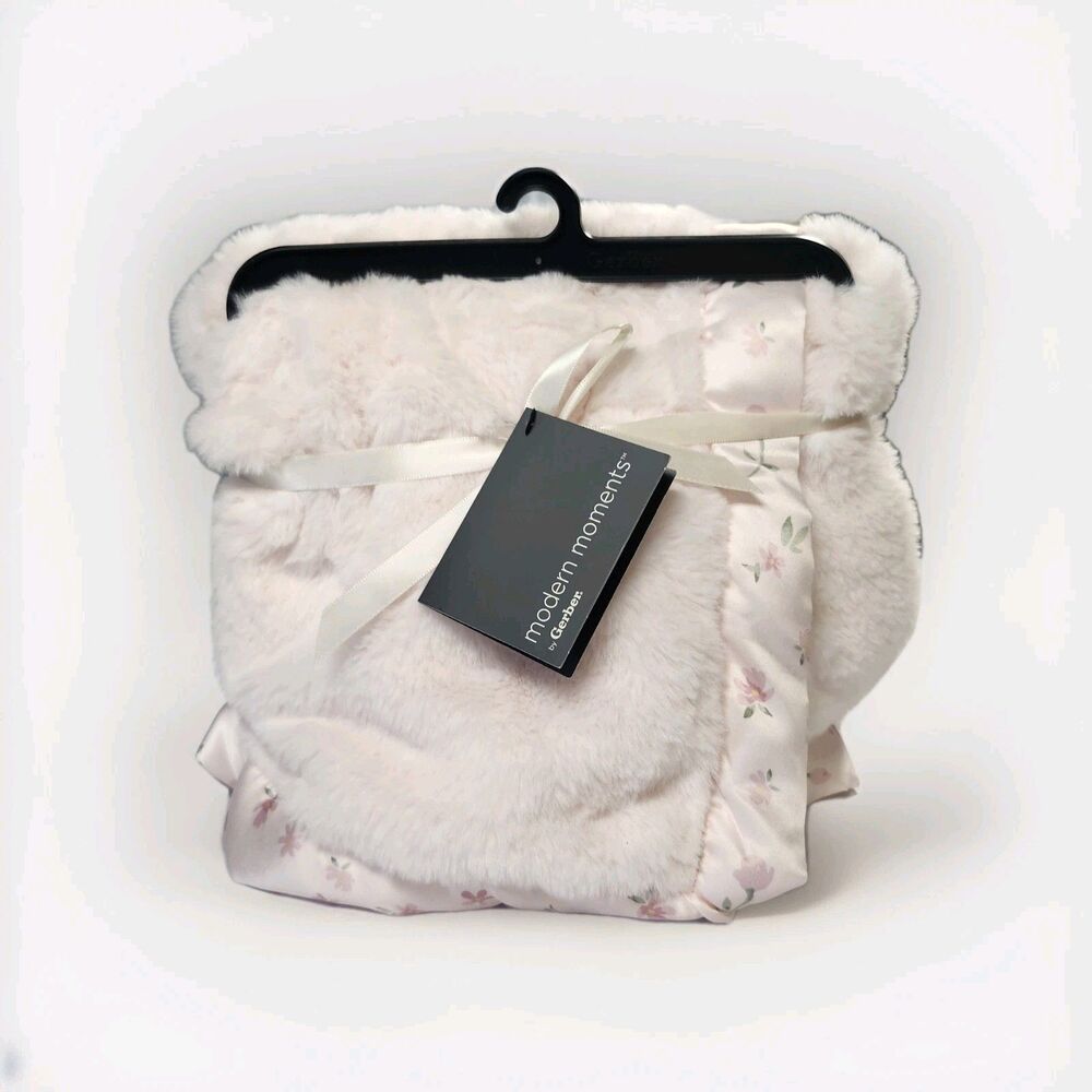 Modern Moments‎ by Gerber Baby Blanket Satin Trim Floral Rose Light Pink Plush